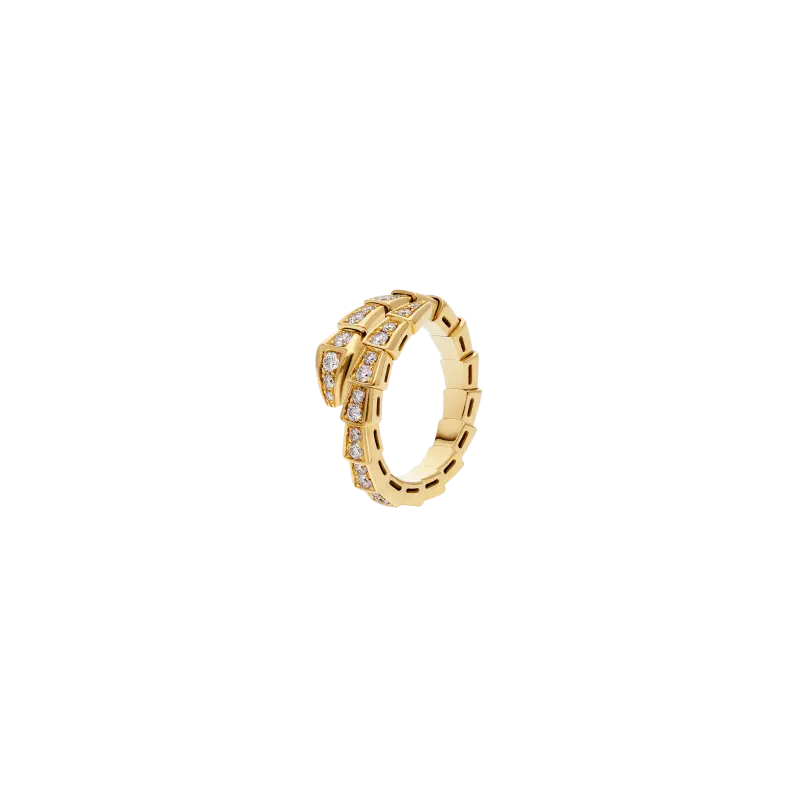 

An bulgari serpenti с огранками и бриллиантами 0,59 карат BULGARI