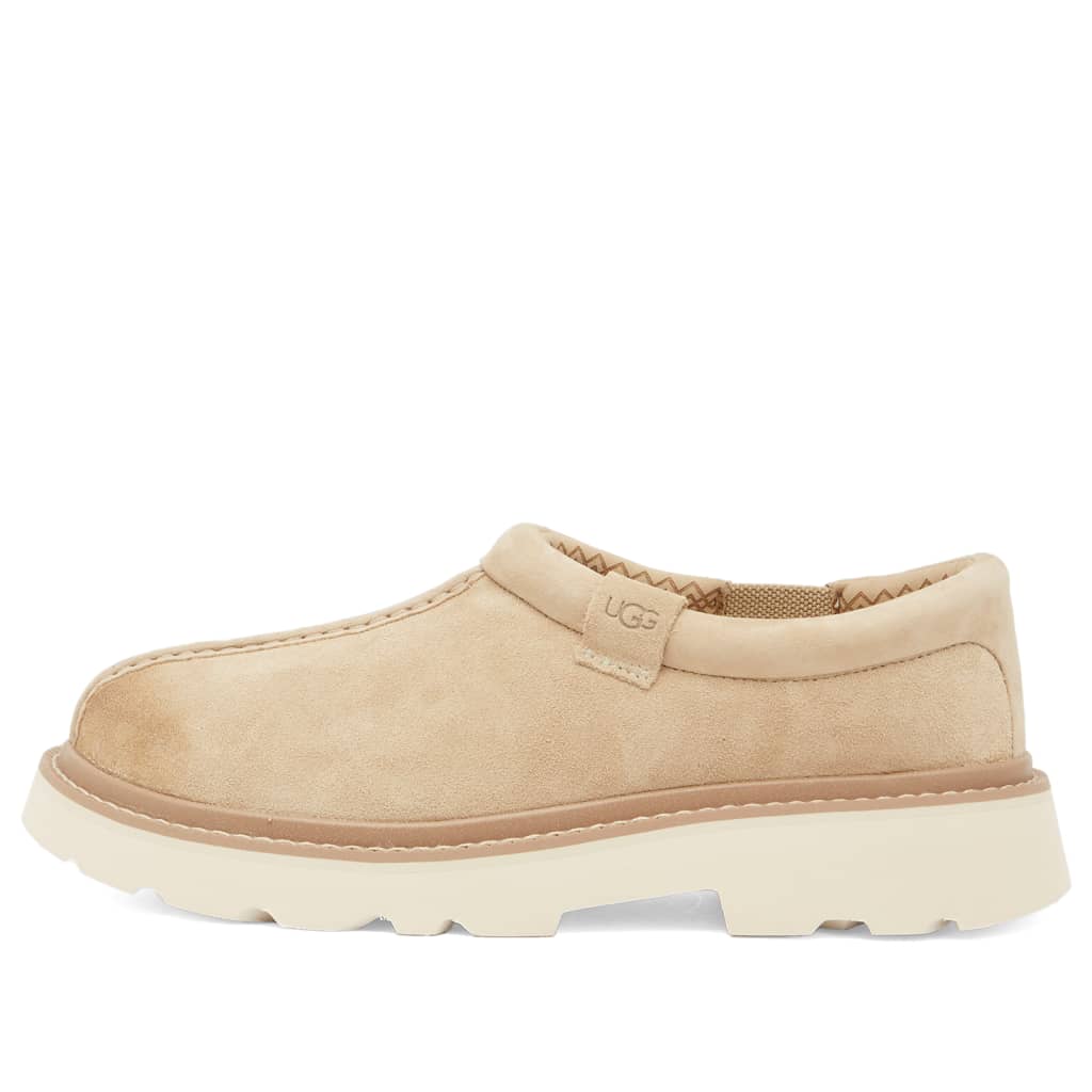 

Кроссовки Tasman lug Ugg, цвет mustard seed