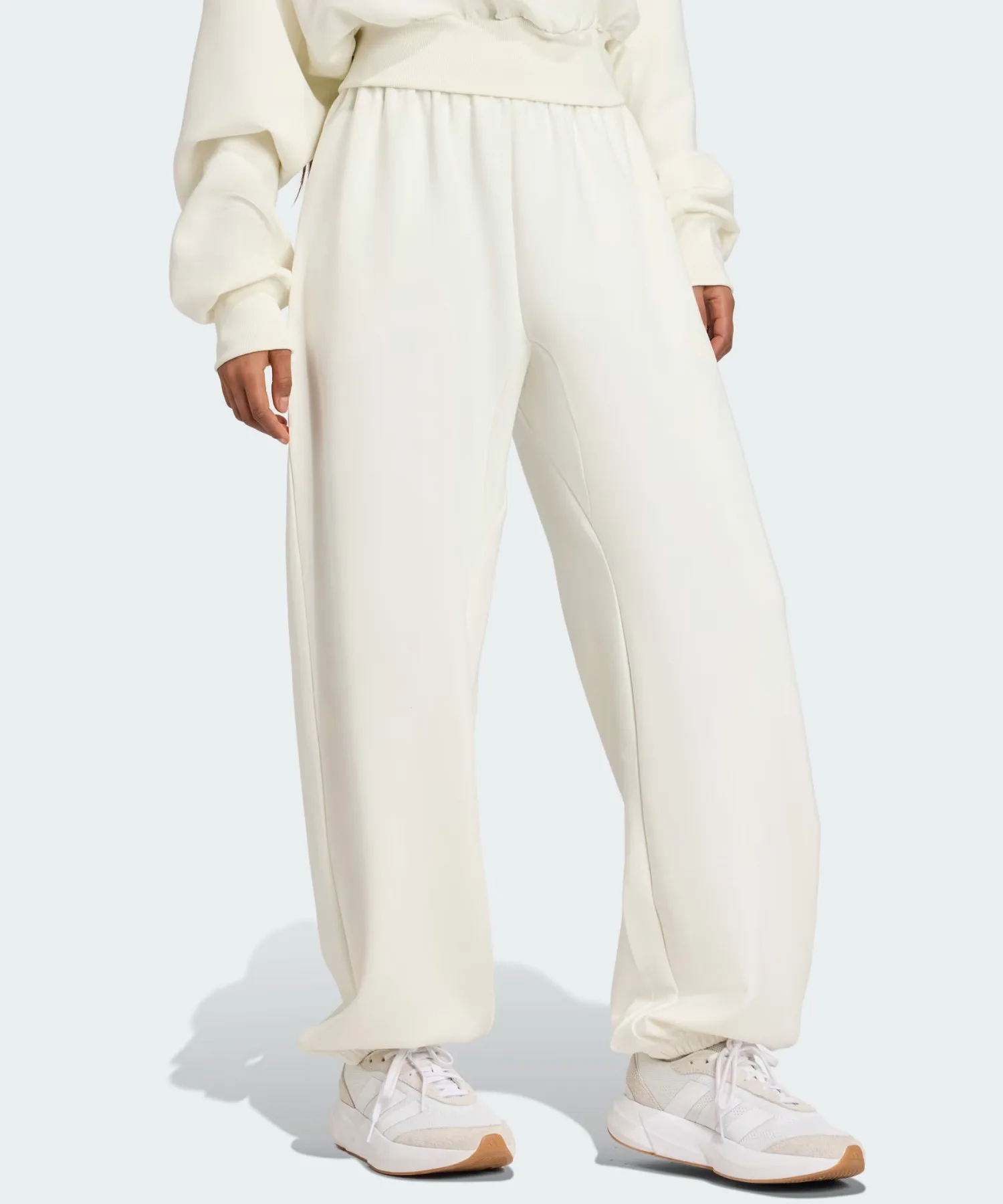 Женские спортивные брюки широкого кроя adidas W ASZN SOFTLUX KLI08 черные — фото 4