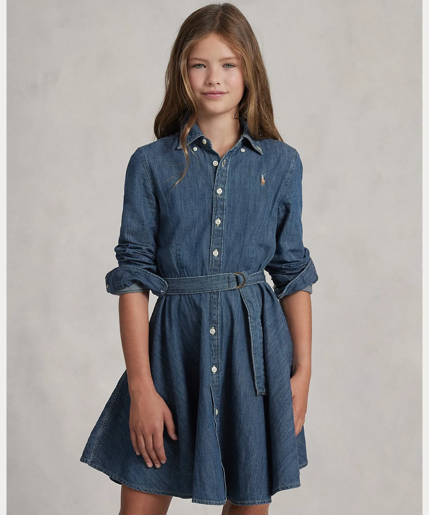 Детское платье-рубашка POLO RALPH LAUREN CHILDRENSWEAR из денима с поясом — фото 4