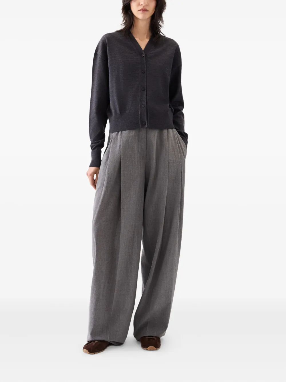 Шерстяной кардиган с V-образным вырезом JACQUEMUS, серый — фото 2