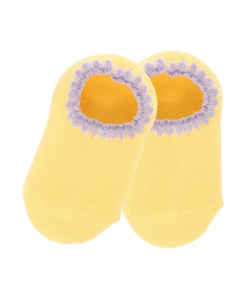 Детские носки NAIGAI COMFORT с рисунком в виде ракушек и нескользящей подошвой 04558001