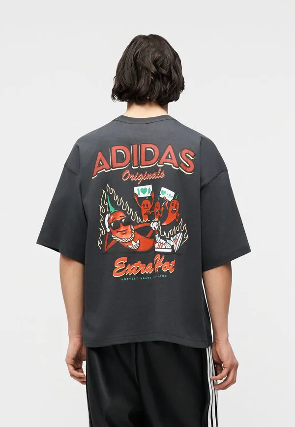 Новая футболка унисекс с принтом "чили" Adidas Originals, Carbon — фото 2