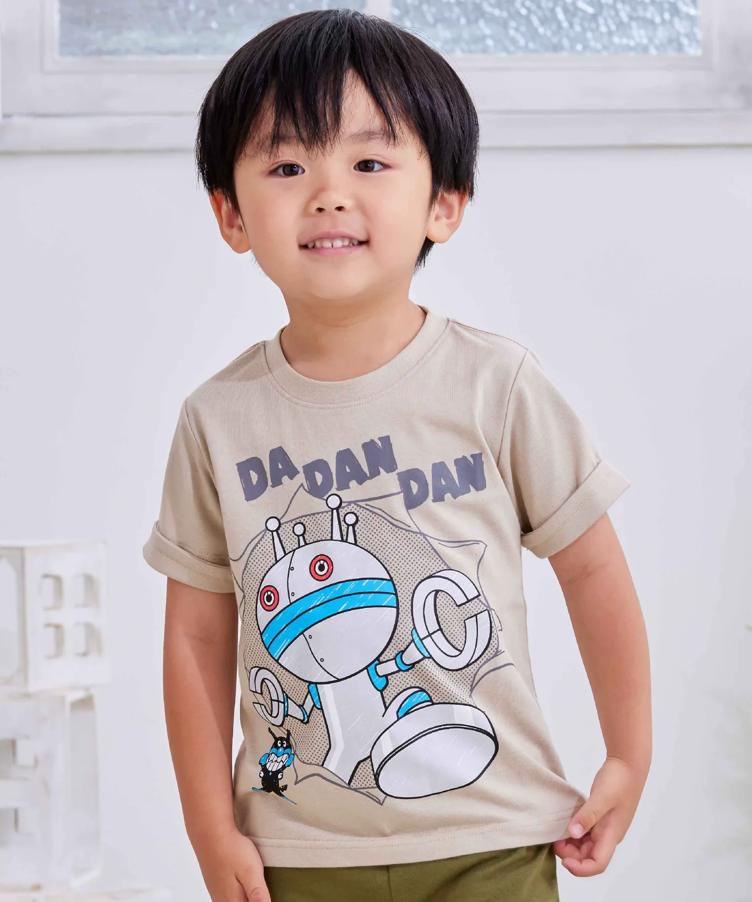 Детская коллекция ANPANMAN / (K) Футболка Dadandan с рваным дизайном Anpanman Kids Collection, beige