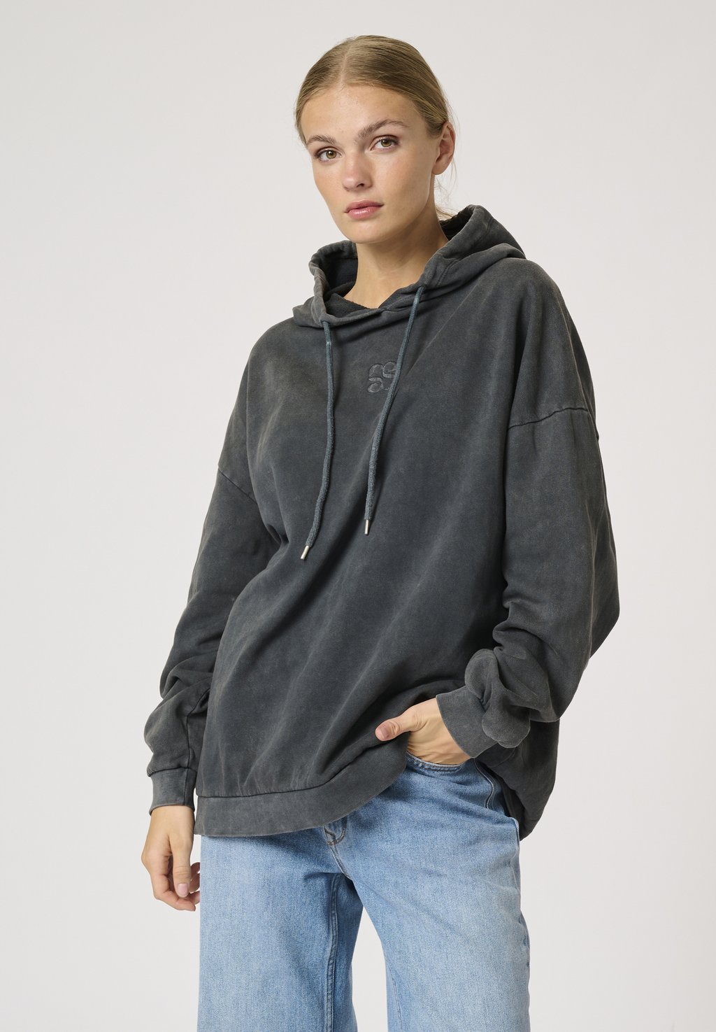 

Толстовка с капюшоном ENZO LOGO My Essential Wardrobe, темно-серый