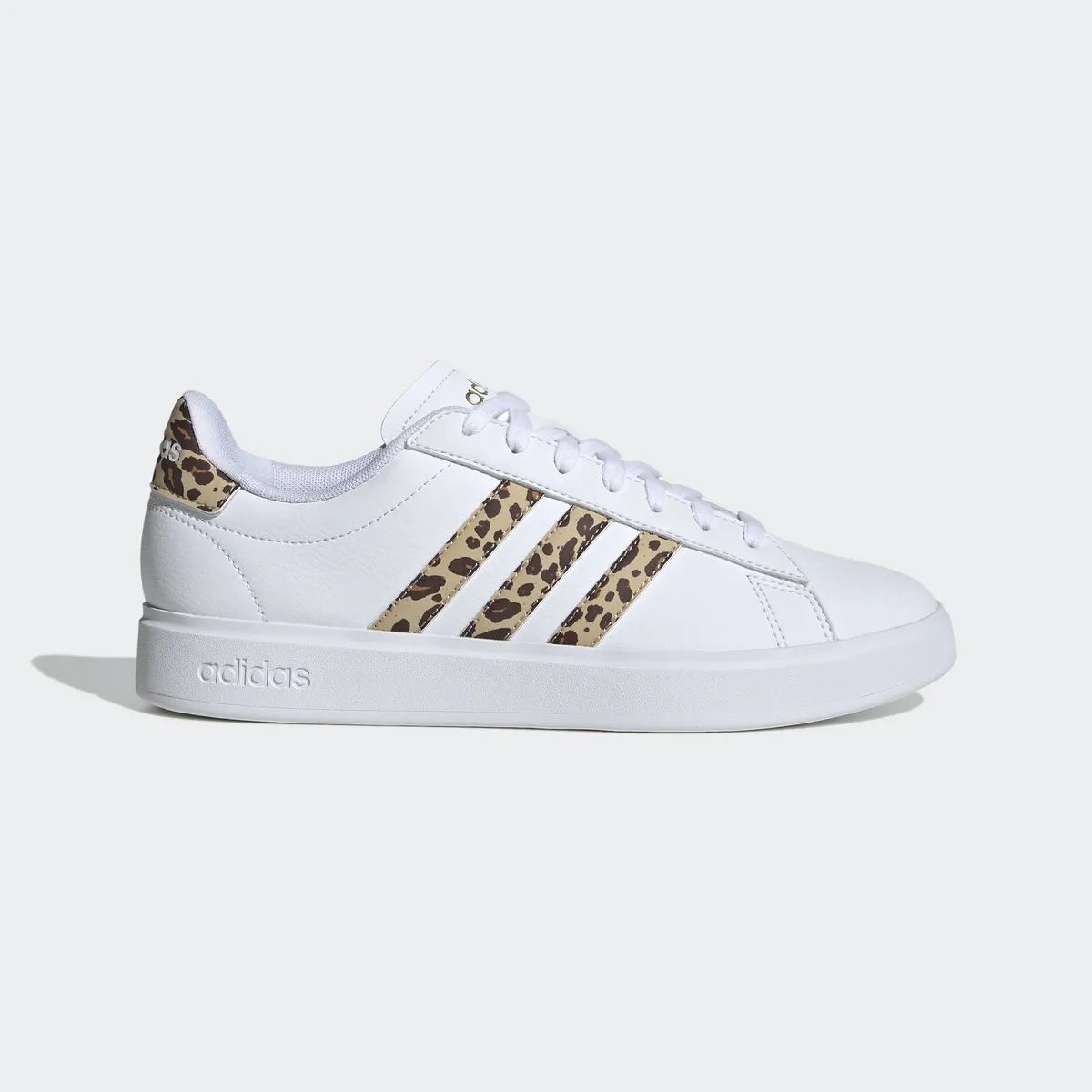 Спортивные кроссовки adidas "GRAND COURT 2.0" Adidas Sportswear, белый — фото 2