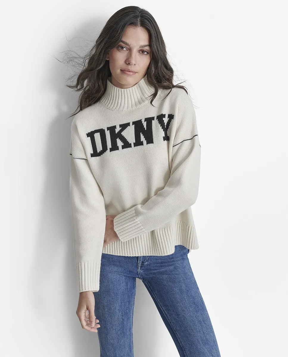 

Женский джемпер с высоким воротником и логотипом спереди Dkny Jeans, бежевый