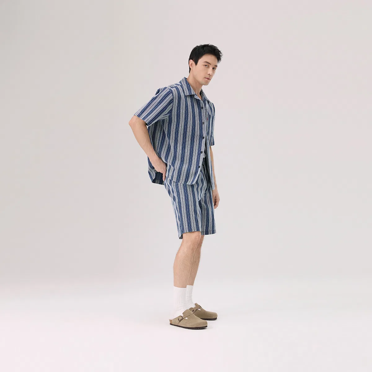 Джинсовые шорты Men's Blue Moderate Levis — фото 4