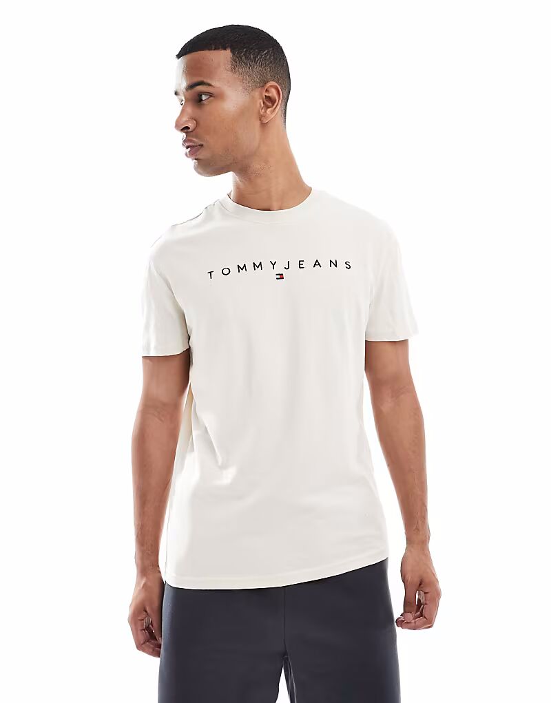

Футболка Tommy Jeans с линейным логотипом бежевого цвета