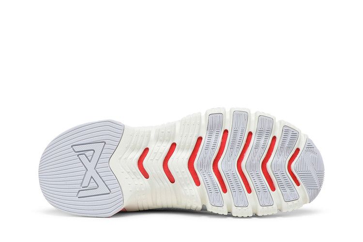 Кроссовки Nike Wmns Free Metcon 3, Football Grey Bright Crimson — фото 4