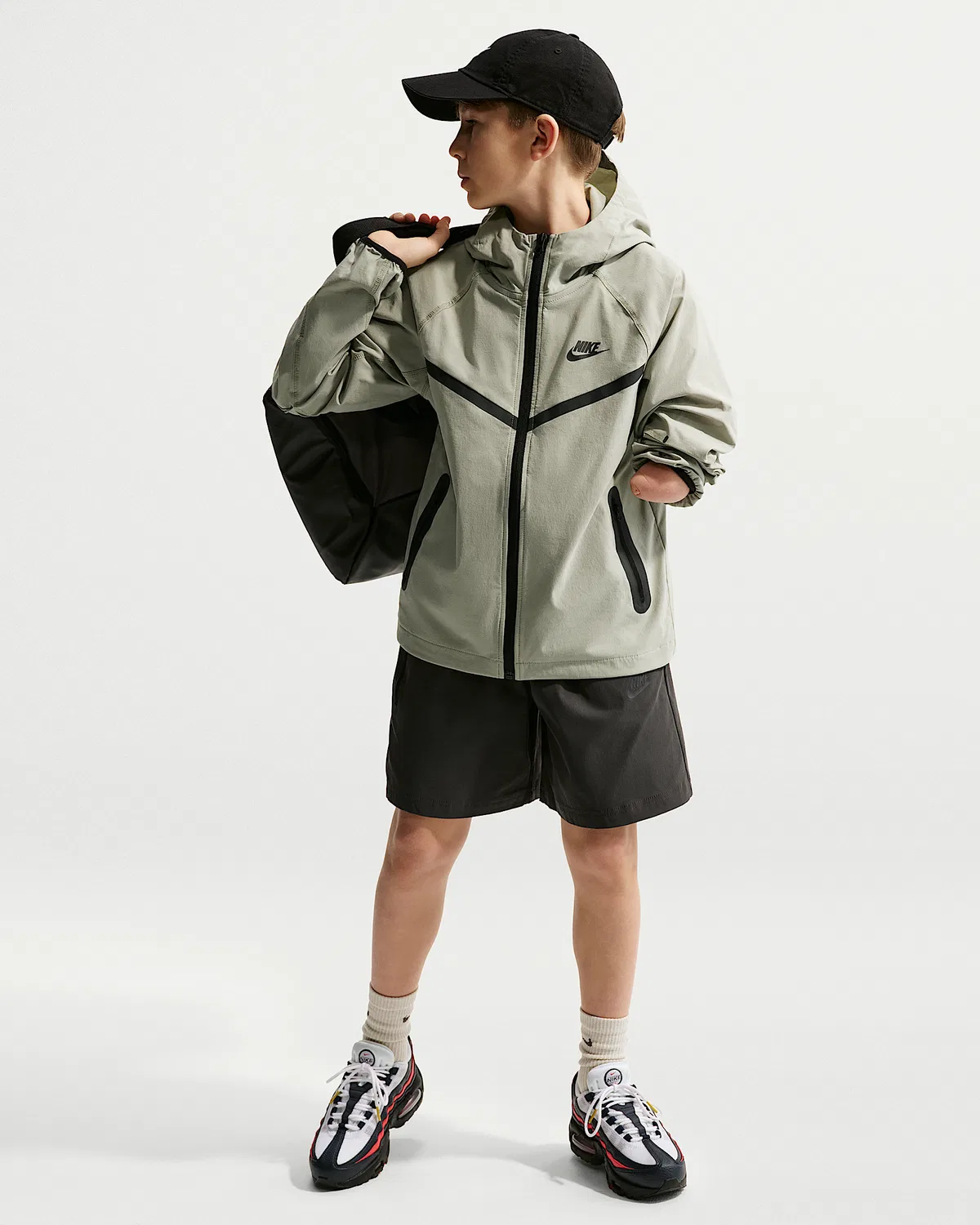 Детская куртка Nike Tech для мальчиков, Spruce Fog/Black — фото 4