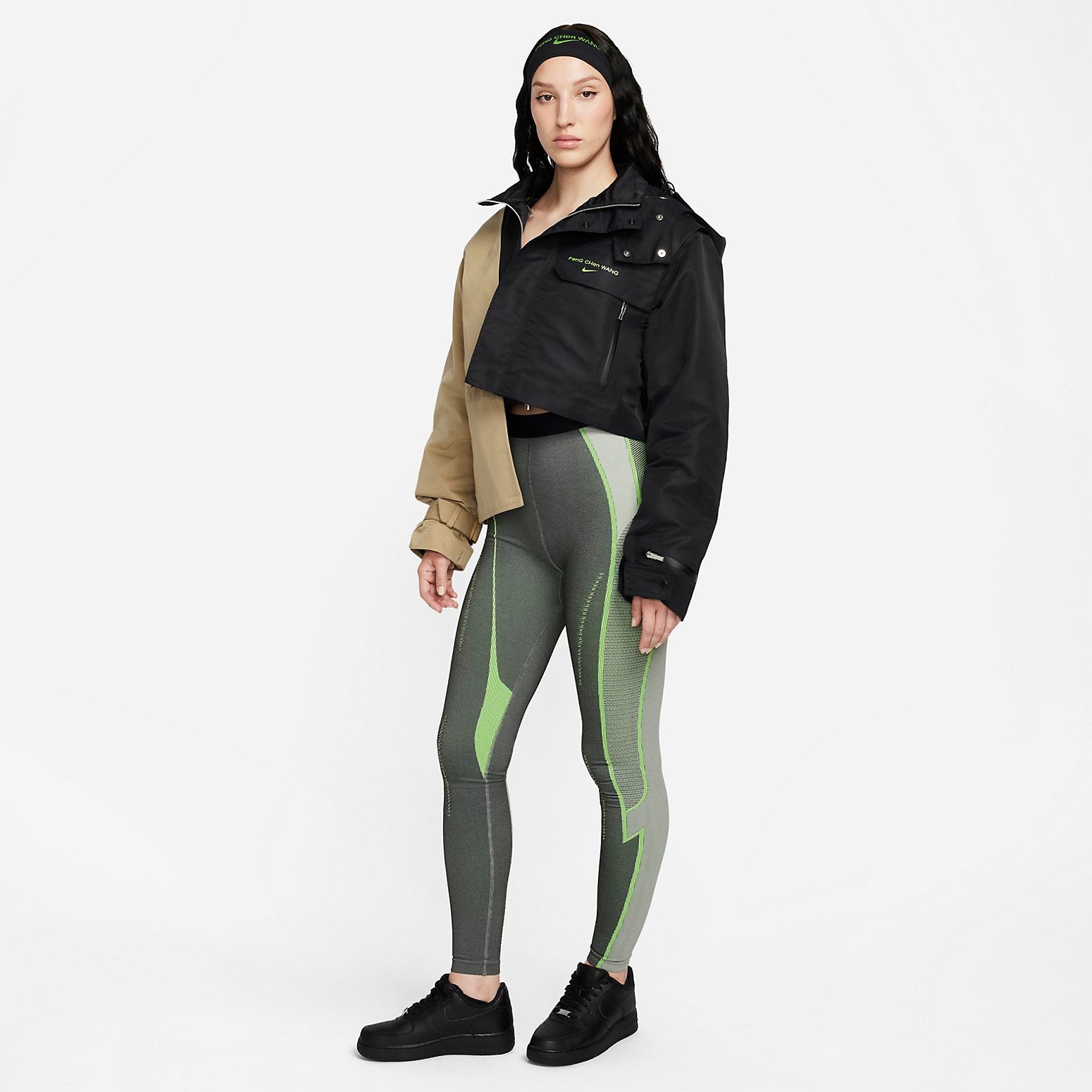 Леггинсы (WMNS) Nike Pro Leggings 'Off-Noir Light Smoke Grey Iron Grey Action Green' — фото 3