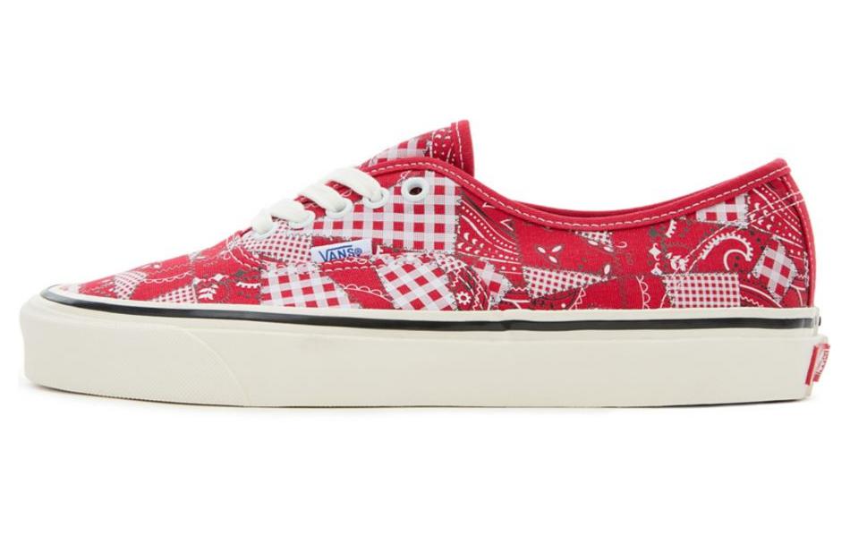 

Vans Vault UA Authentic 44 DX WP Пейсли Красный