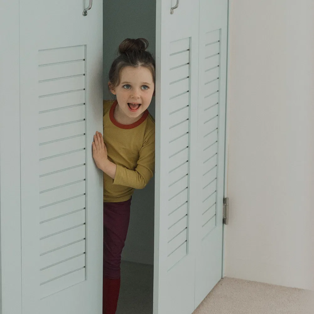 Детский домашний костюм Doudounsomn Supima с цветовыми блоками, цвет Plum Leaf — фото 2