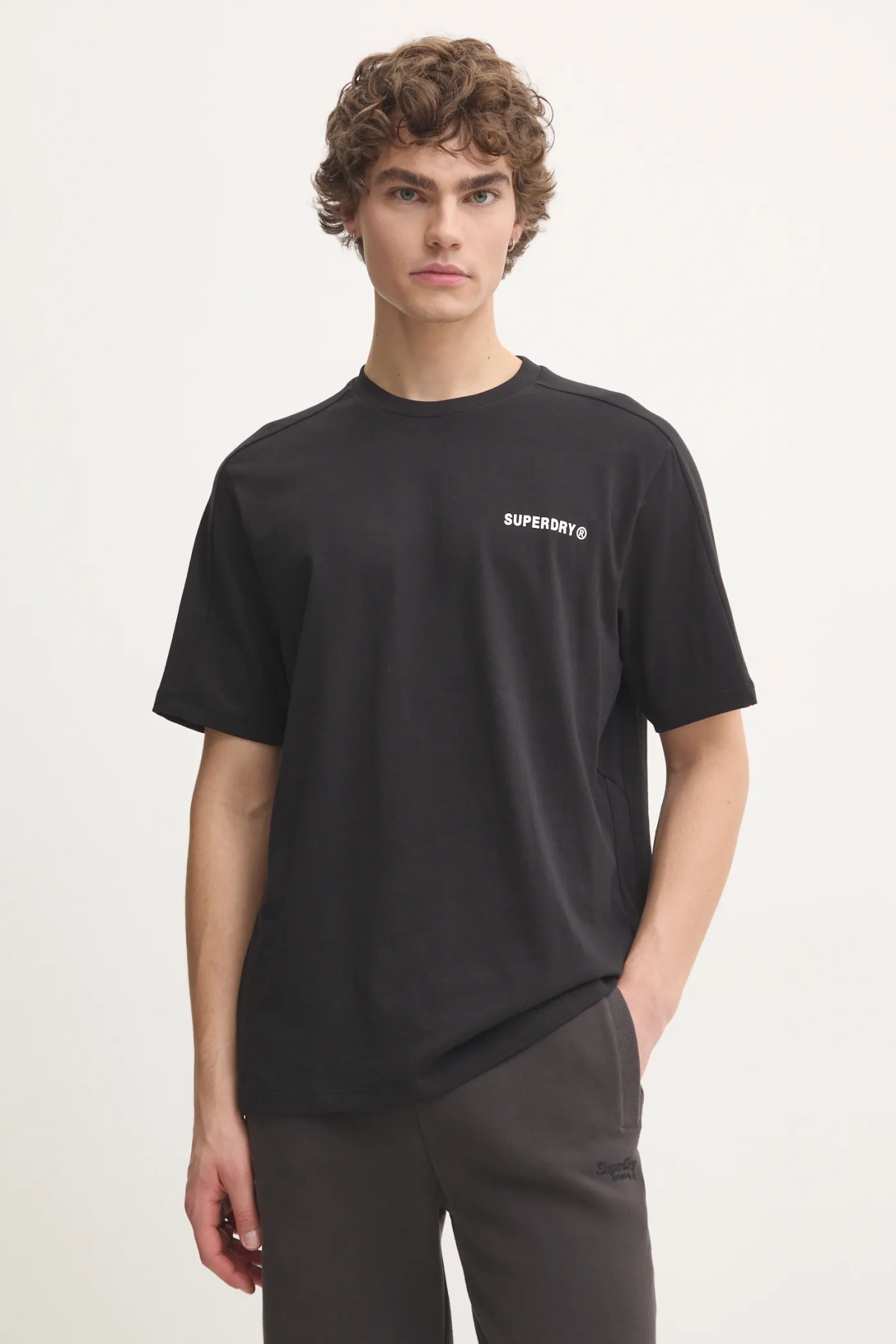 

Хлопковая футболка Superdry, черный