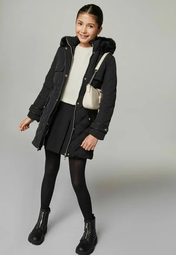 Парка Lipsy Regular fit, водоотталкивающая, средней плотности, утепленная, черный — фото 2