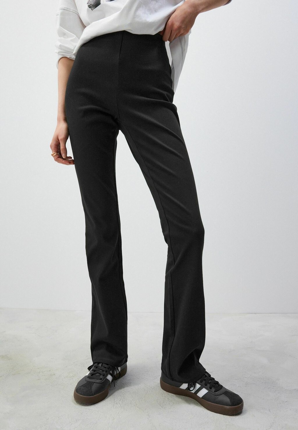 

Эластичные брюки FLARE PETITE Next, черный