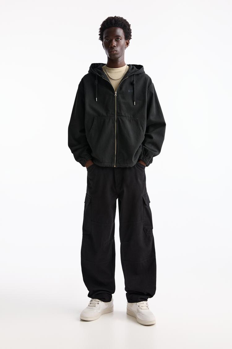

Брюки карго со швами Pull And Bear, черный