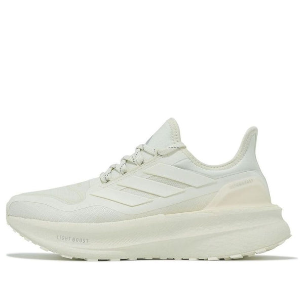 

Кроссовки ultraboost light 2.0 gore-tex Adidas, бежевый