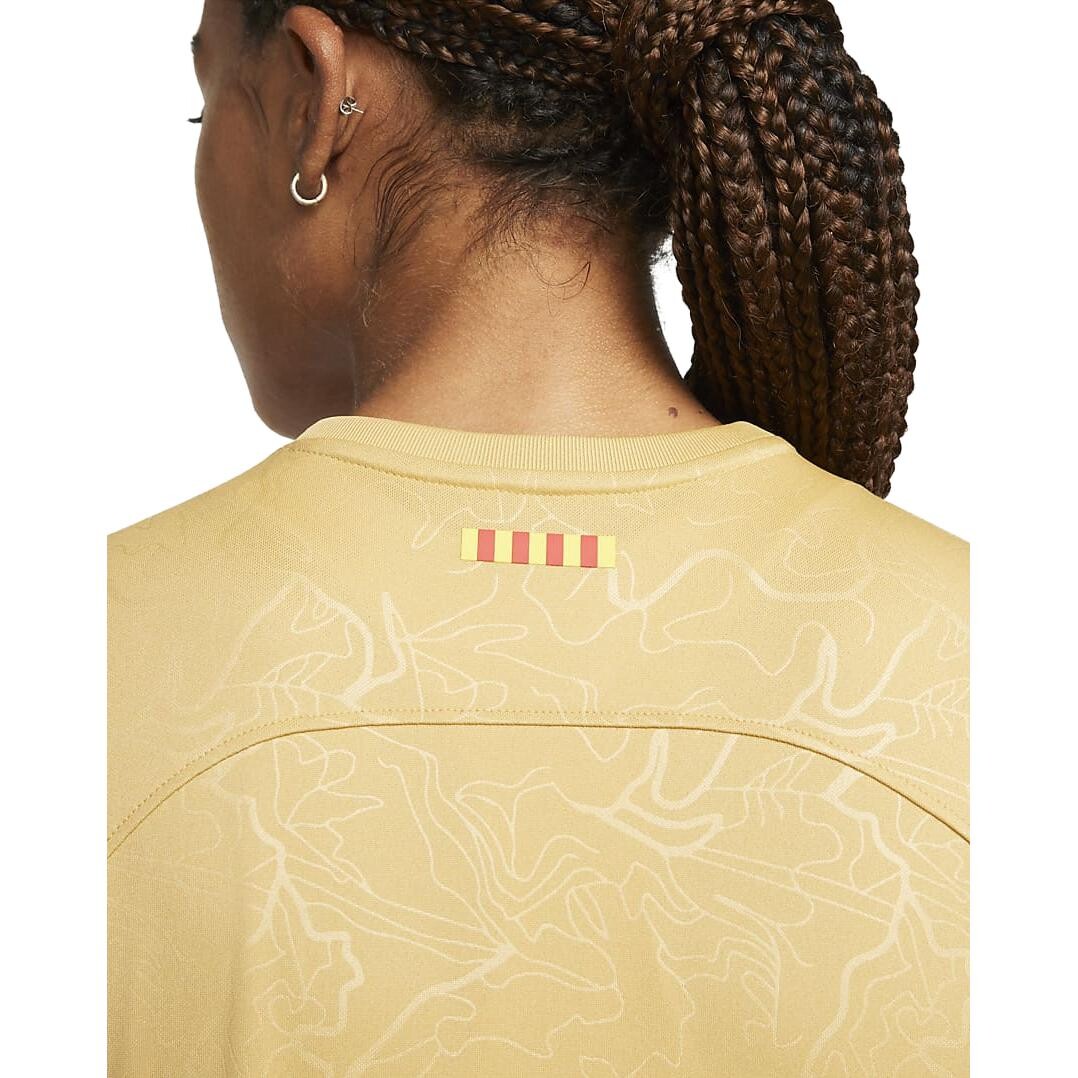 Футболка женская желтая Nike — фото 3
