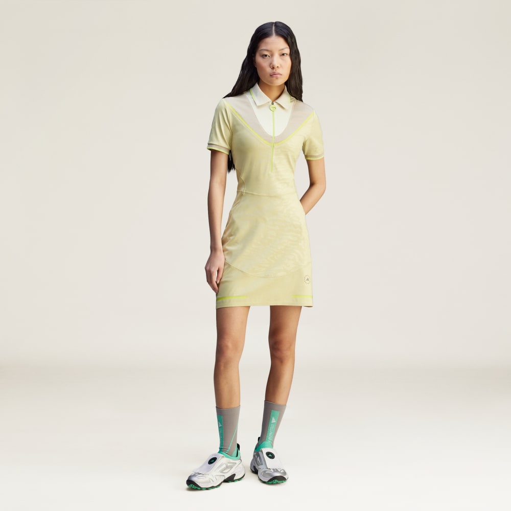 

Платье Adidas By Stella McCartney TrueNature Golf Dress, цвет Halo Gold/Sand