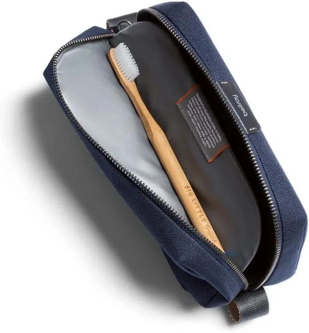 Дорожная косметичка Bellroy Toiletry Kit Bellroy, Navy — фото 3