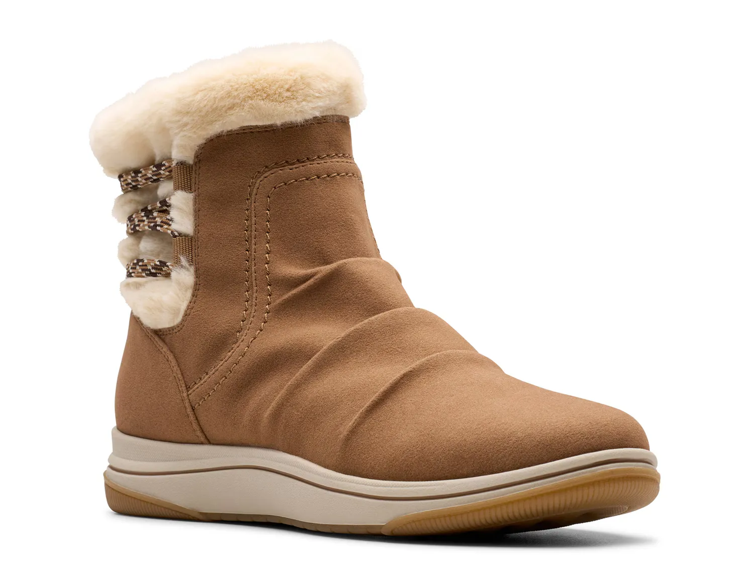Женские ботинки Clarks зимние с мехом, коричневый