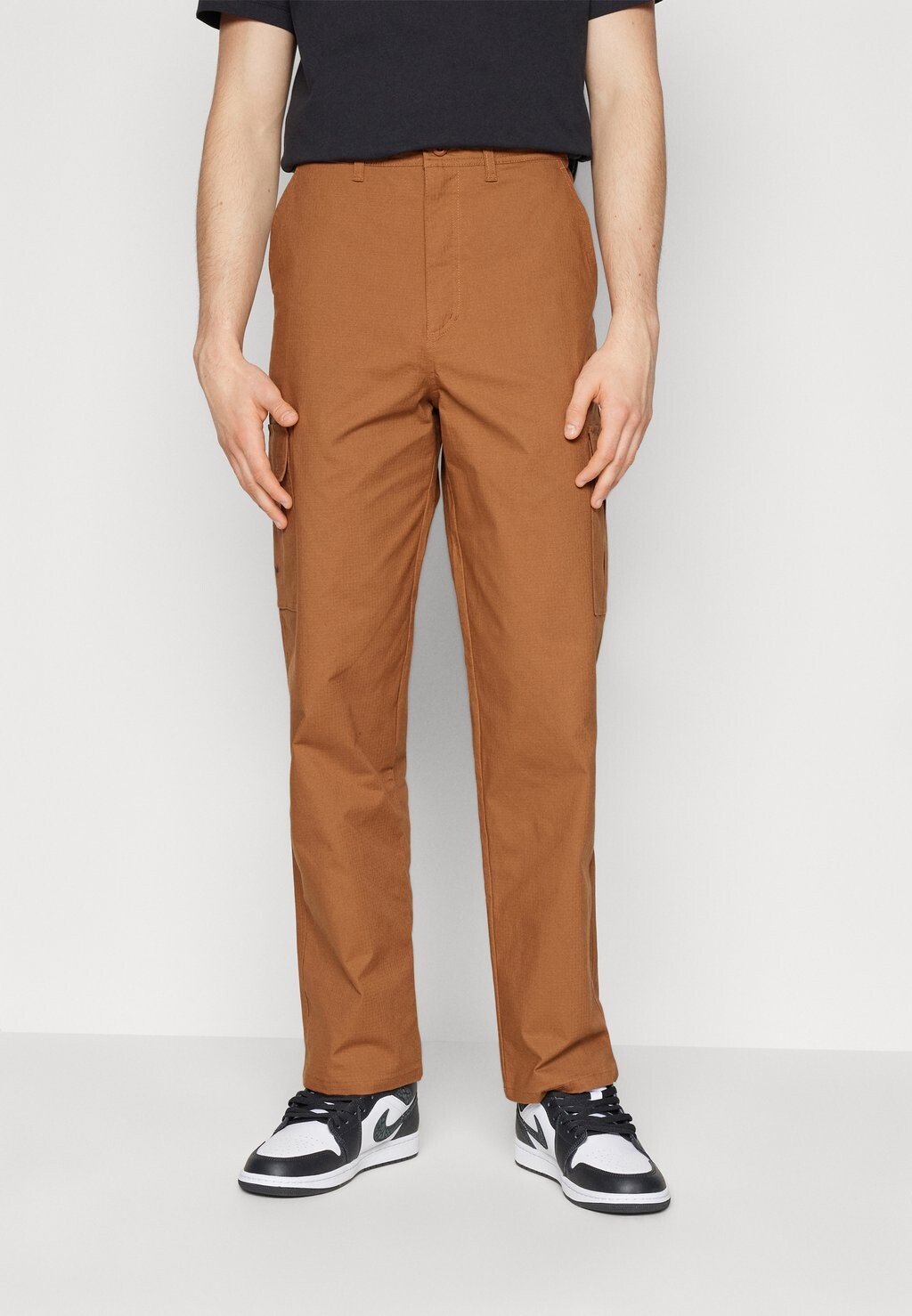 Брюки карго Club Pant Nike, цвет lt british tan/lt british tan — фото 3