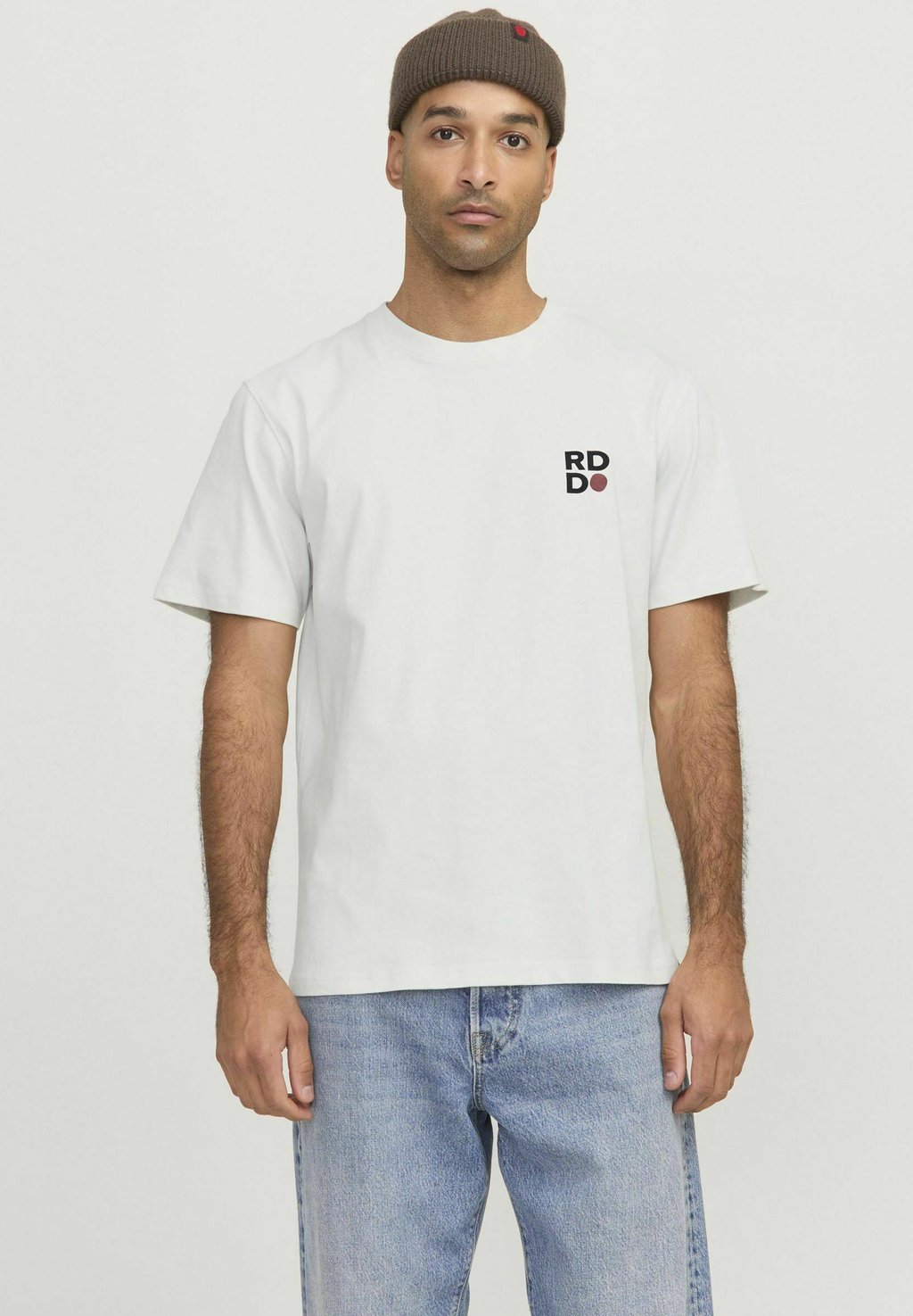 

Футболка с принтом RUNDHALS R.D.D. ROYAL DENIM DIVISION, кремовый