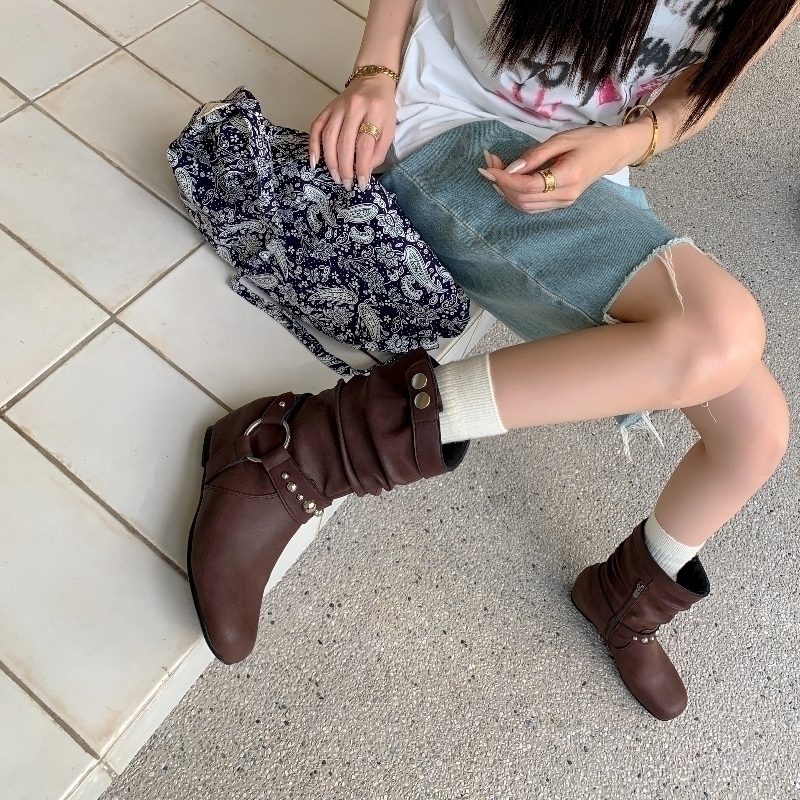Yeezyy Reezy Коричневые женские полусапожки на каблуке 6 см, цвет Brown — фото 2