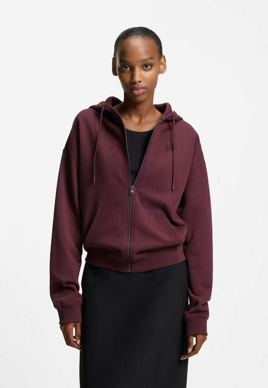 

Толстовка HUGO Zip-up sweatshirt, Dark Purple Six/Dark Purple