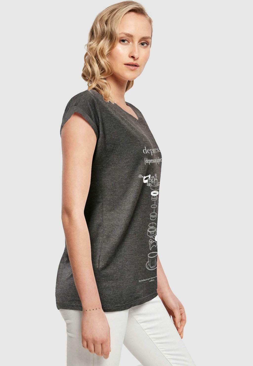 

Футболка с принтом DEPRESSO EXTENDED SHOULDER TEE Mister Tee, серый