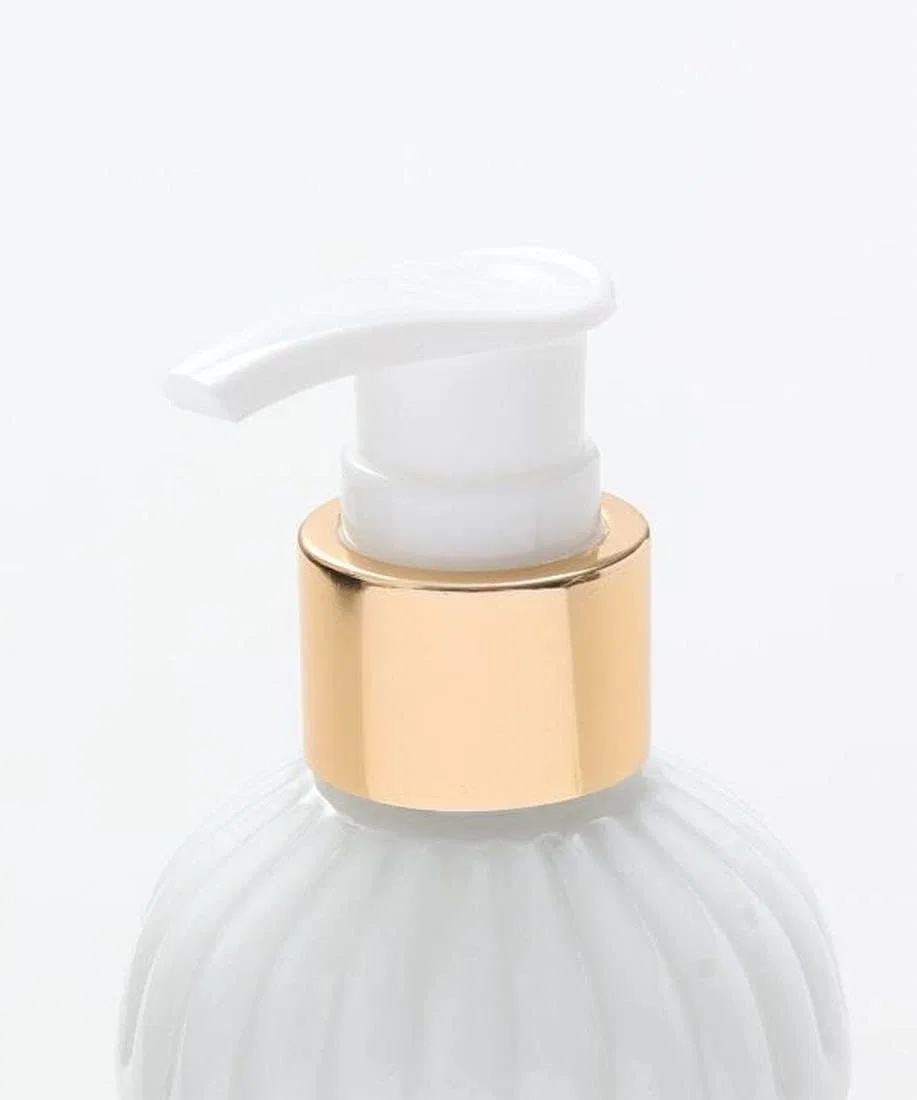 Лосьон для тела Hawaiian Goods Kahiko Aina Milk Body Lotion Beach Musk 250 мл — фото 2