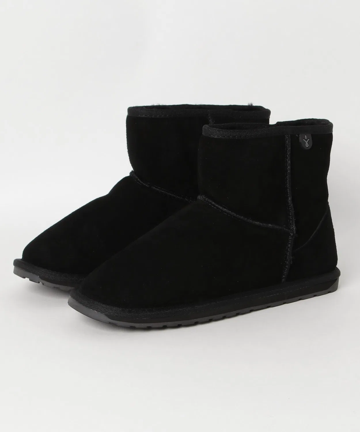 Ботинки детские из нубука и мериносовой шерсти EMU Wallaby Mini Teens, черные