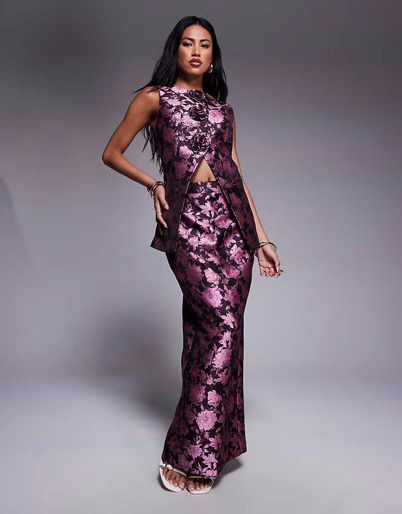 

Юбка из жаккарда, приталенная, с разрезом сзади, с розовым цветочным принтом Asos Luxe