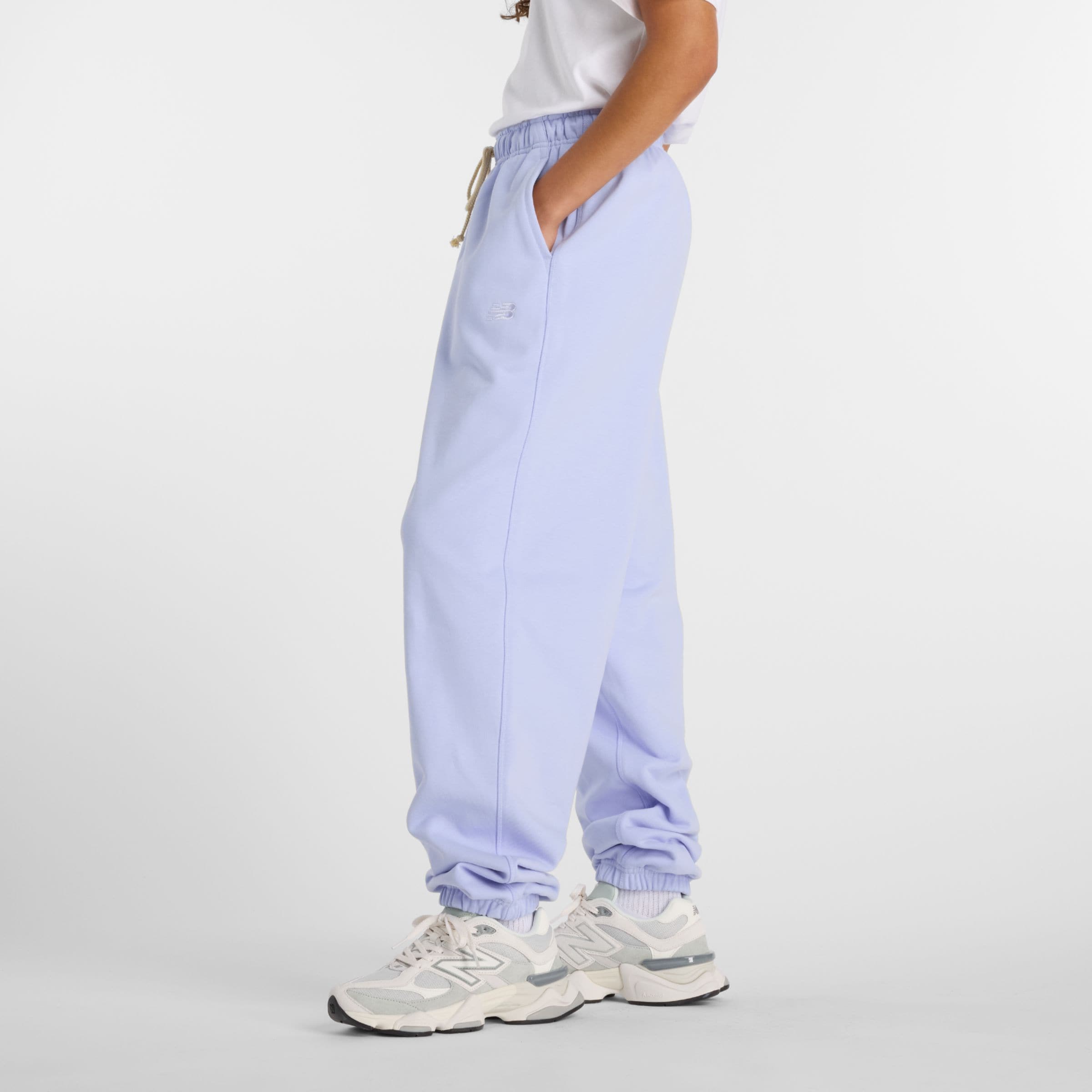 

New balance Брюки-чинос суженные в цвете Violet