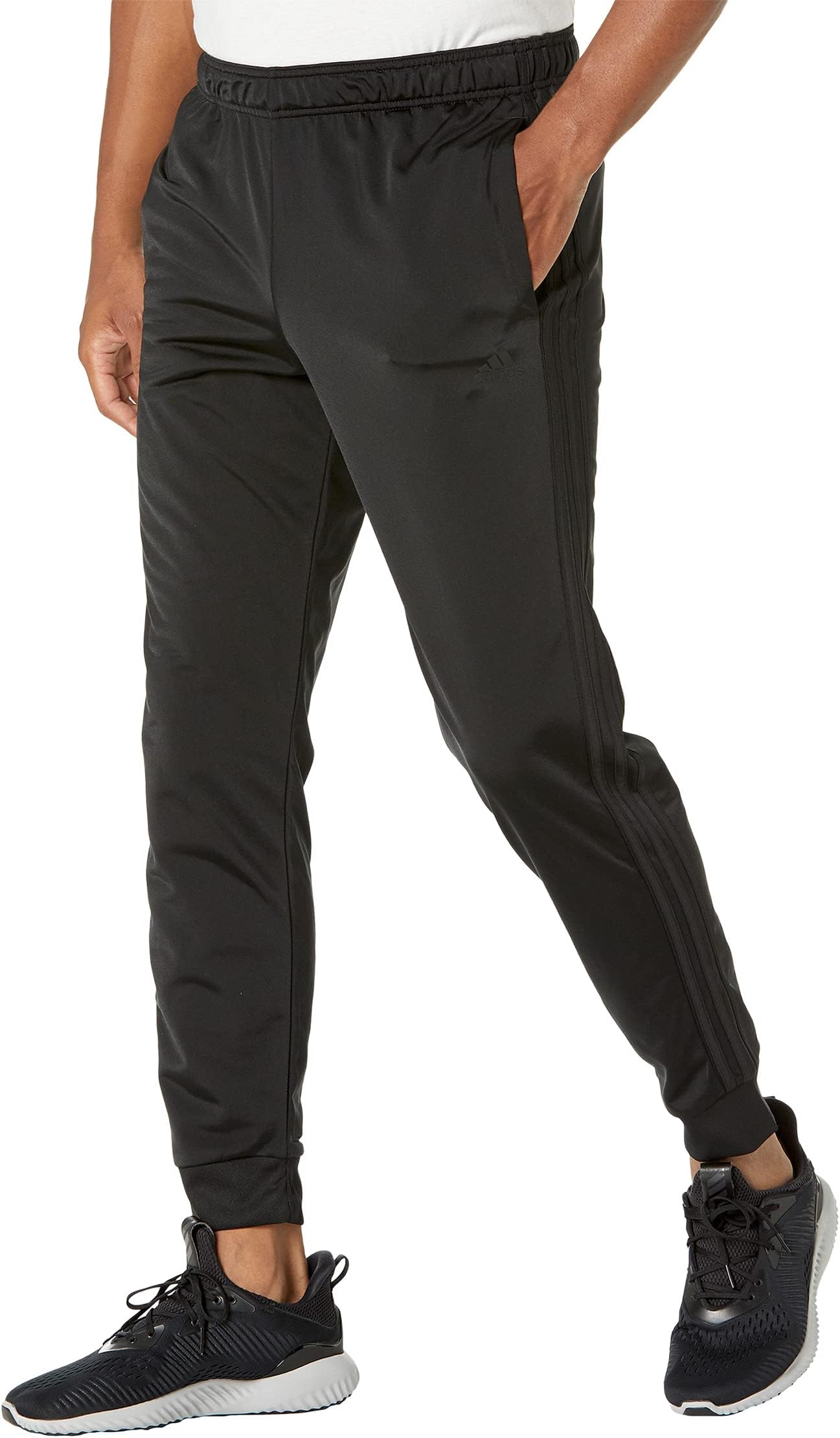 

Брюки adidas Essentials 3-Stripes Tricot Jogger Pants, цвет Black/Black 1