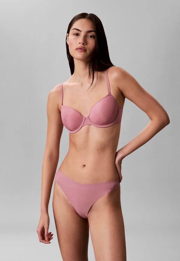 Идеально сидящие ультралегкие стринги Calvin Klein, Soft Mauve