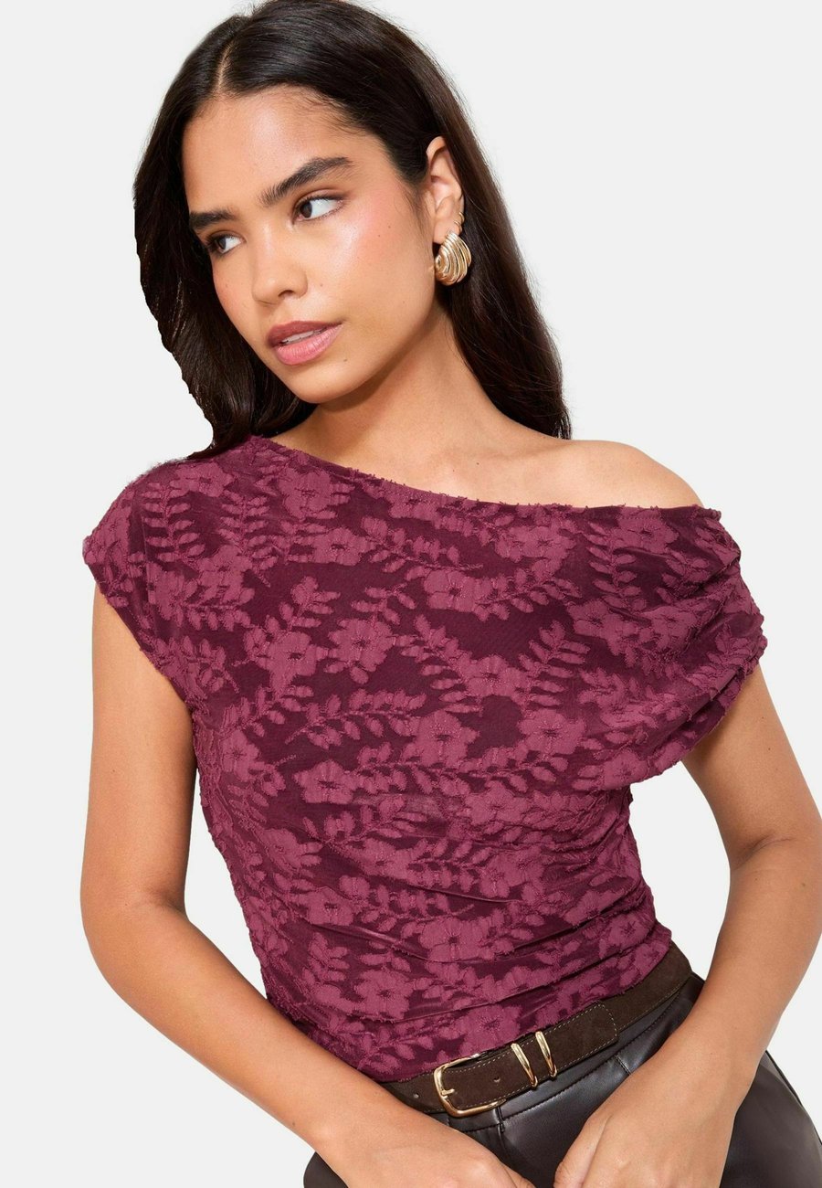 

Блуза Friends Like These REGULAR FIT OFF THE SHOULDER , Burgundy Burnout/Bordeaux