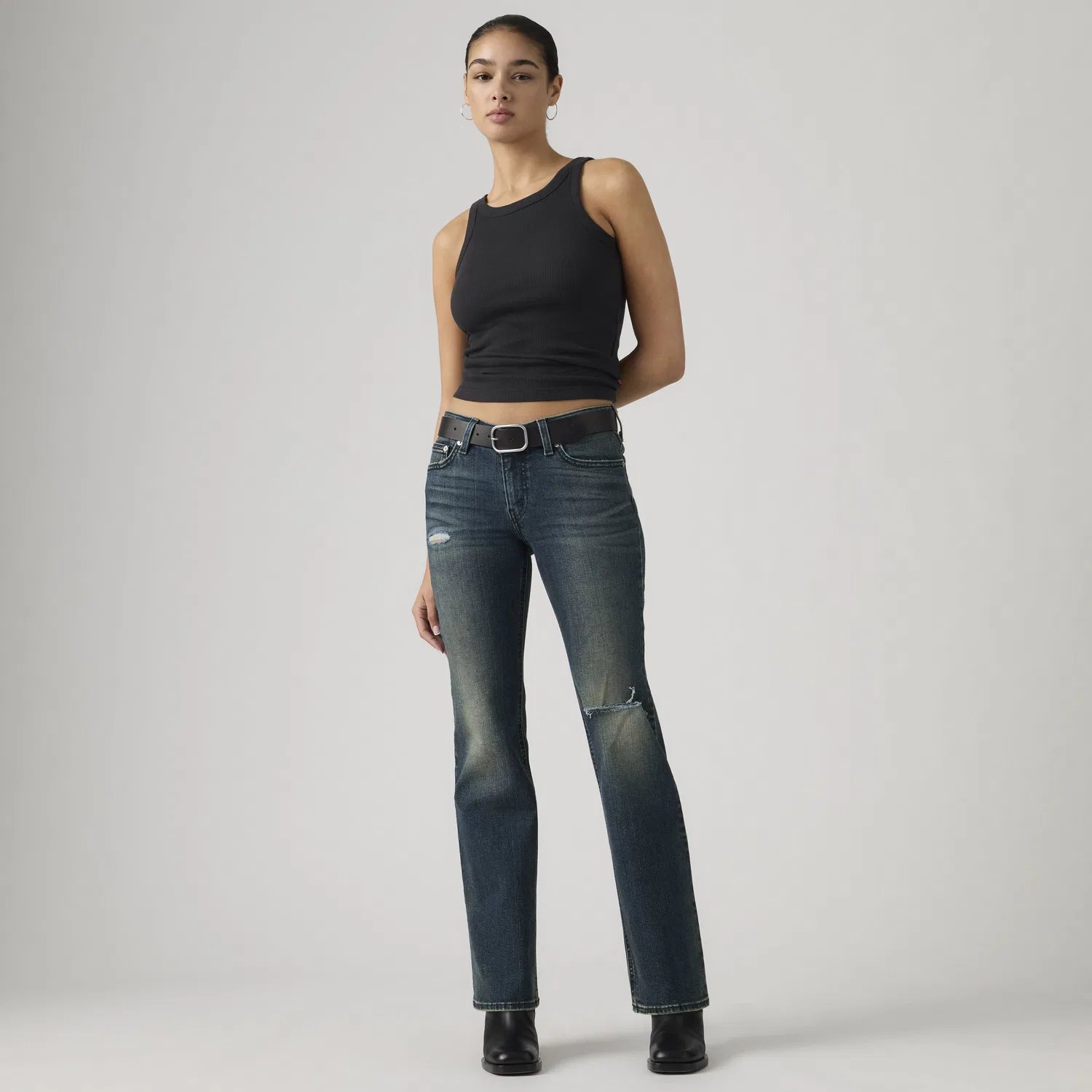 Женские джинсы Superlow Bootcut Levi's, Dark Wash