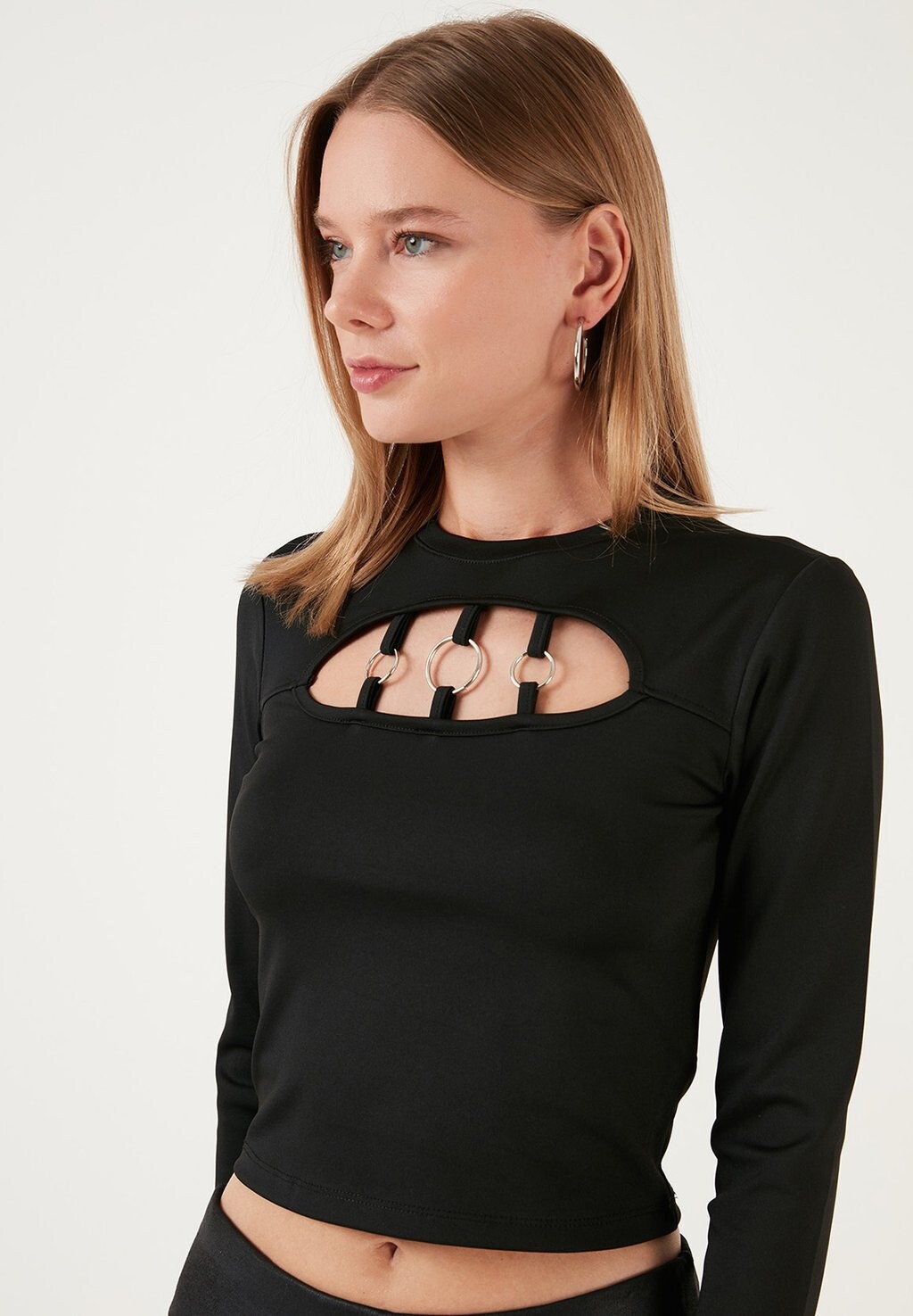 

Блуза SLIM FIT LELA, черный