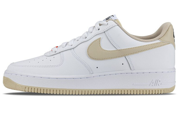 

Кроссовки Nike Air Force 1 Low '07 White Rattan