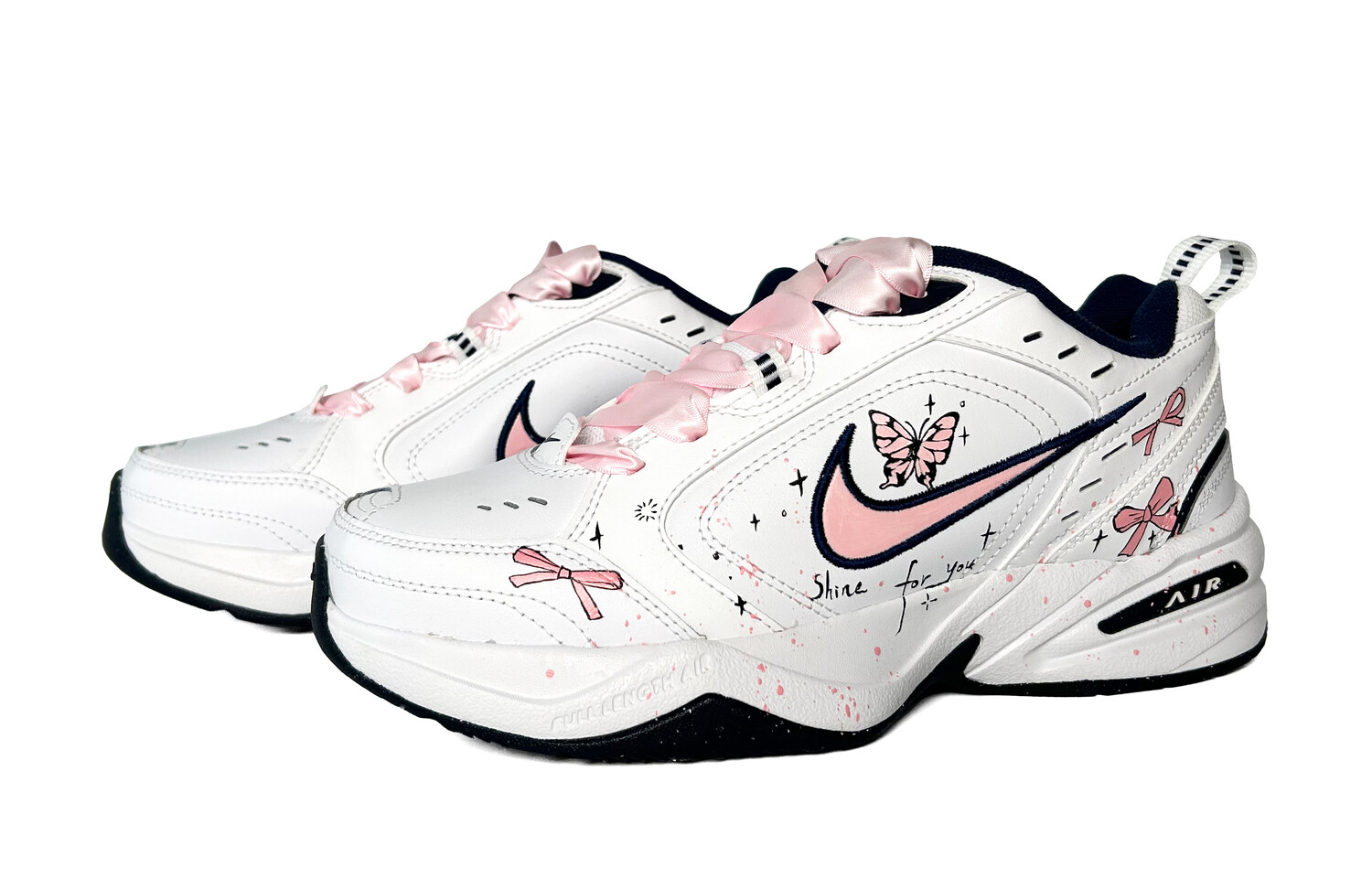 

Кроссовки Nike Air Monarch 4 Chunky Sneakers Women's Low-top White/pink, белый