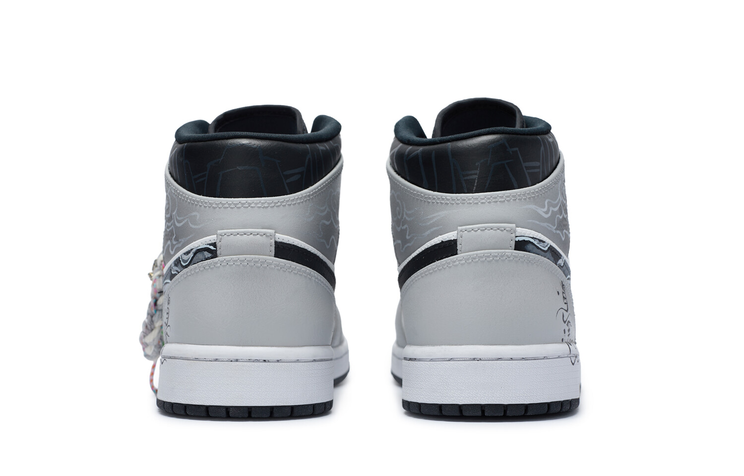 Кроссовки Air Jordan 1 Vintage Basketball Shoes Men Mid-top White, серый/белый — фото 3