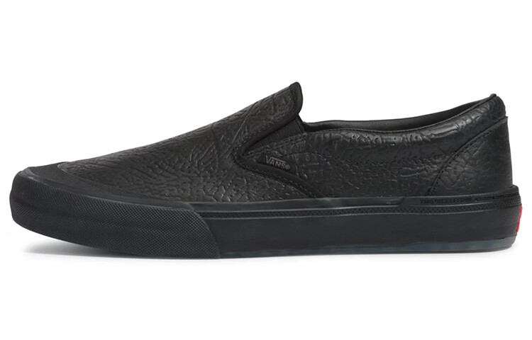 

Кроссовки Slip-On Courage Adams X Bmx Vans 'Black Elephant'