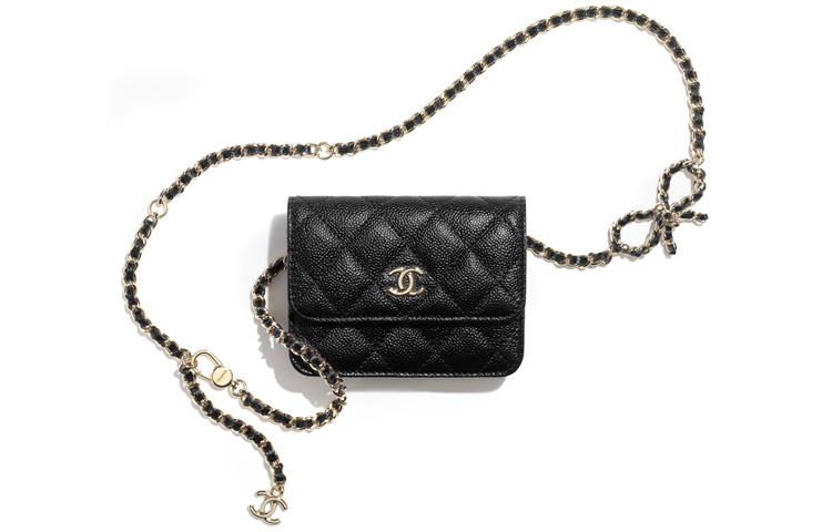

CHANEL Женская поясная сумка из зерненой телячьей кожи черная
