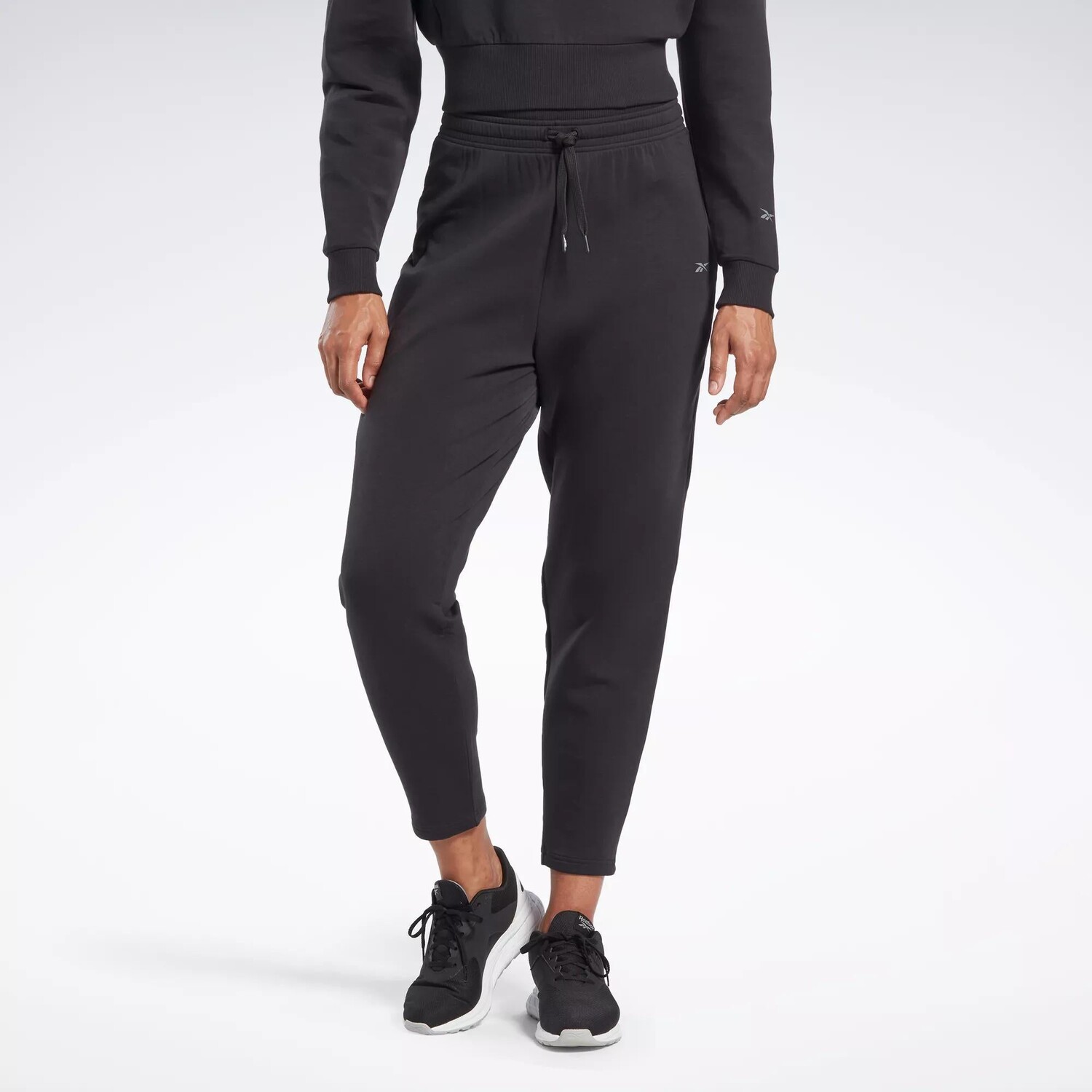 

Хлопковые трикотажные брюки DreamBlend Reebok, черный