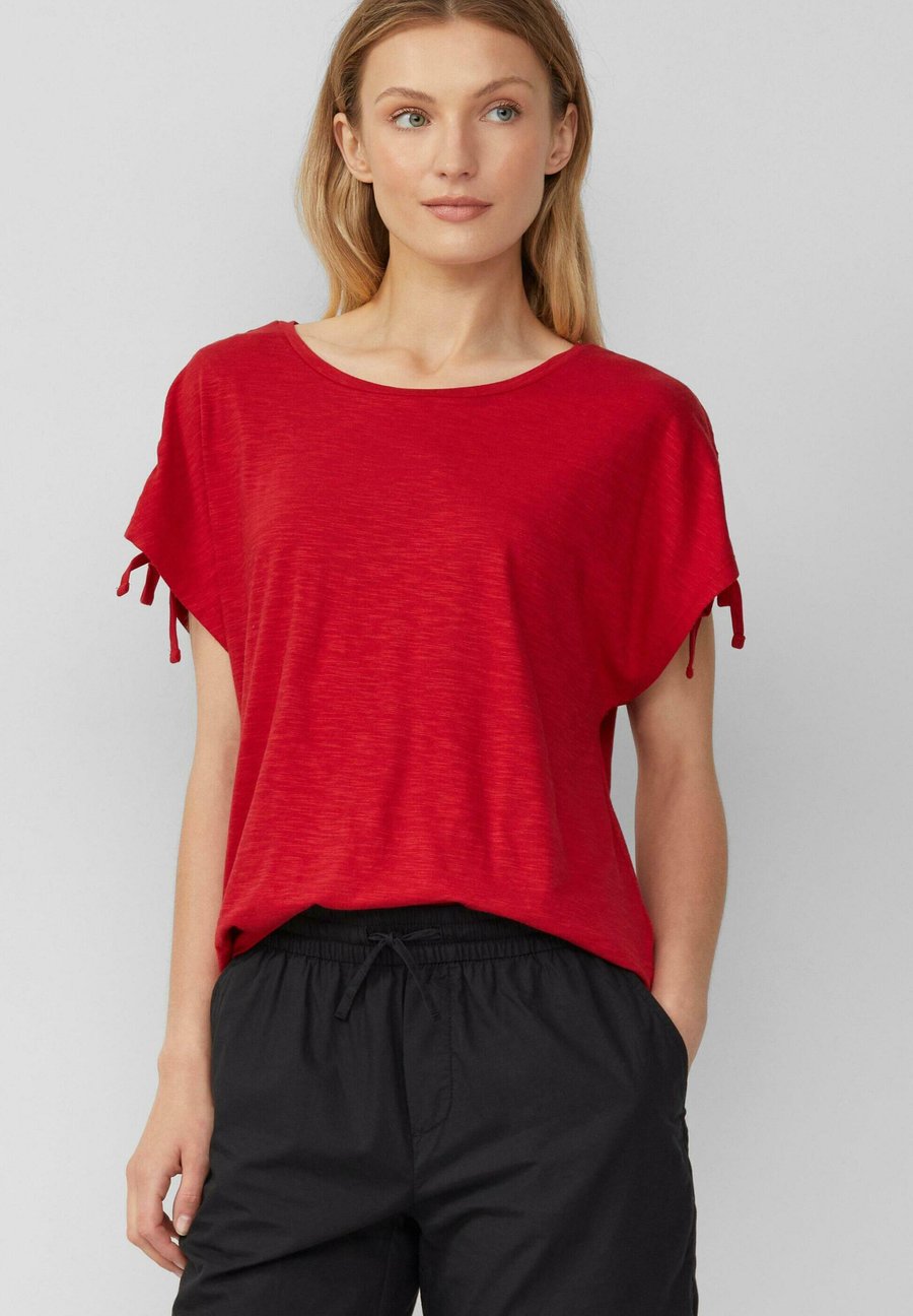 

Футболка s.Oliver Basic T-shirt, Mohnrot/Red, Красный, Футболка s.Oliver Basic T-shirt, Mohnrot/Red