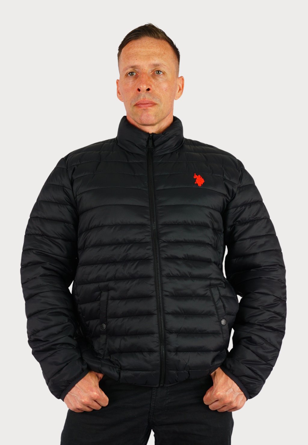 

Зимняя куртка U.S. Polo Assn., черный