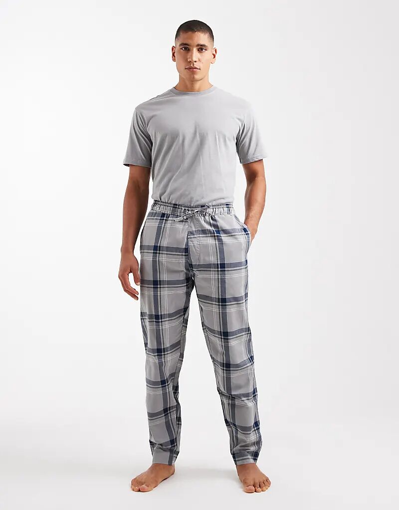 

Подарочный пижамный комплект ONLY & SONS из брюк и футболки в серую клетку